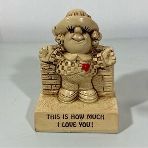 Vintage 1969  Paula Co Figure "This Is How Much I love You" 5.25-in Tall